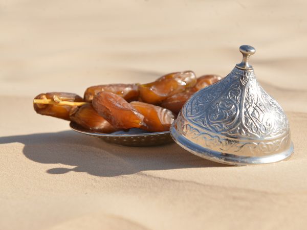 Tunisia Dates